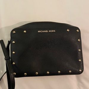 Michael Kors crossbody purse